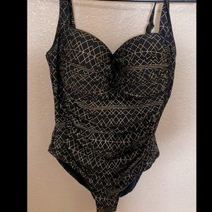 Niptuck swim bathing suit. Size 8